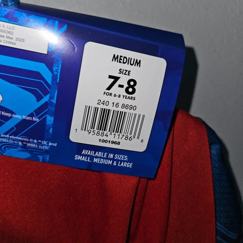 NEW Superman Halloween Costume DC Rubies Boys Medium 7/8 For 6-8 Years Light-Up